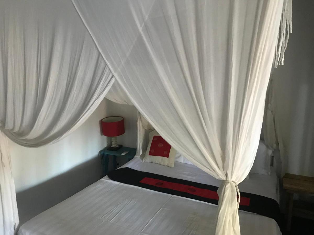 Blu Oceano B&B, Italian Restaurant Nembrala Eksteriør billede